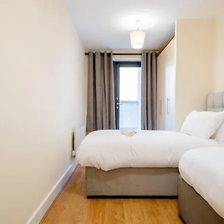 Peaceful 2 Bedrooms Near St Patrick's Cathedral *
