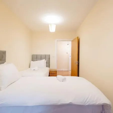 Peaceful 2 Bedrooms Near St Patrick's Cathedral Dublino